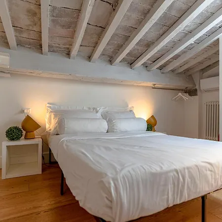 Apartment Fossi Tower